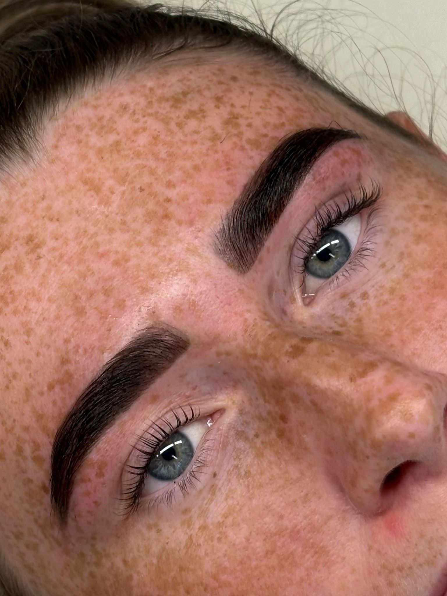 Hybrid lash and brow tint result, byizzylewis